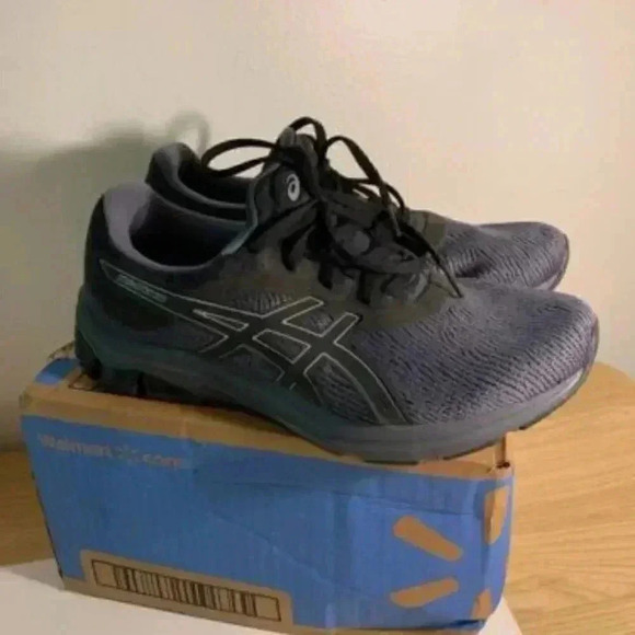 K1168. ASICS- Gray/Black- US 10.5 Men's - Picture 1 of 4